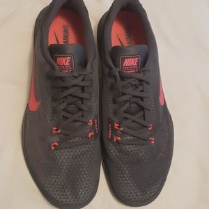 Nike Flywire womens size 11